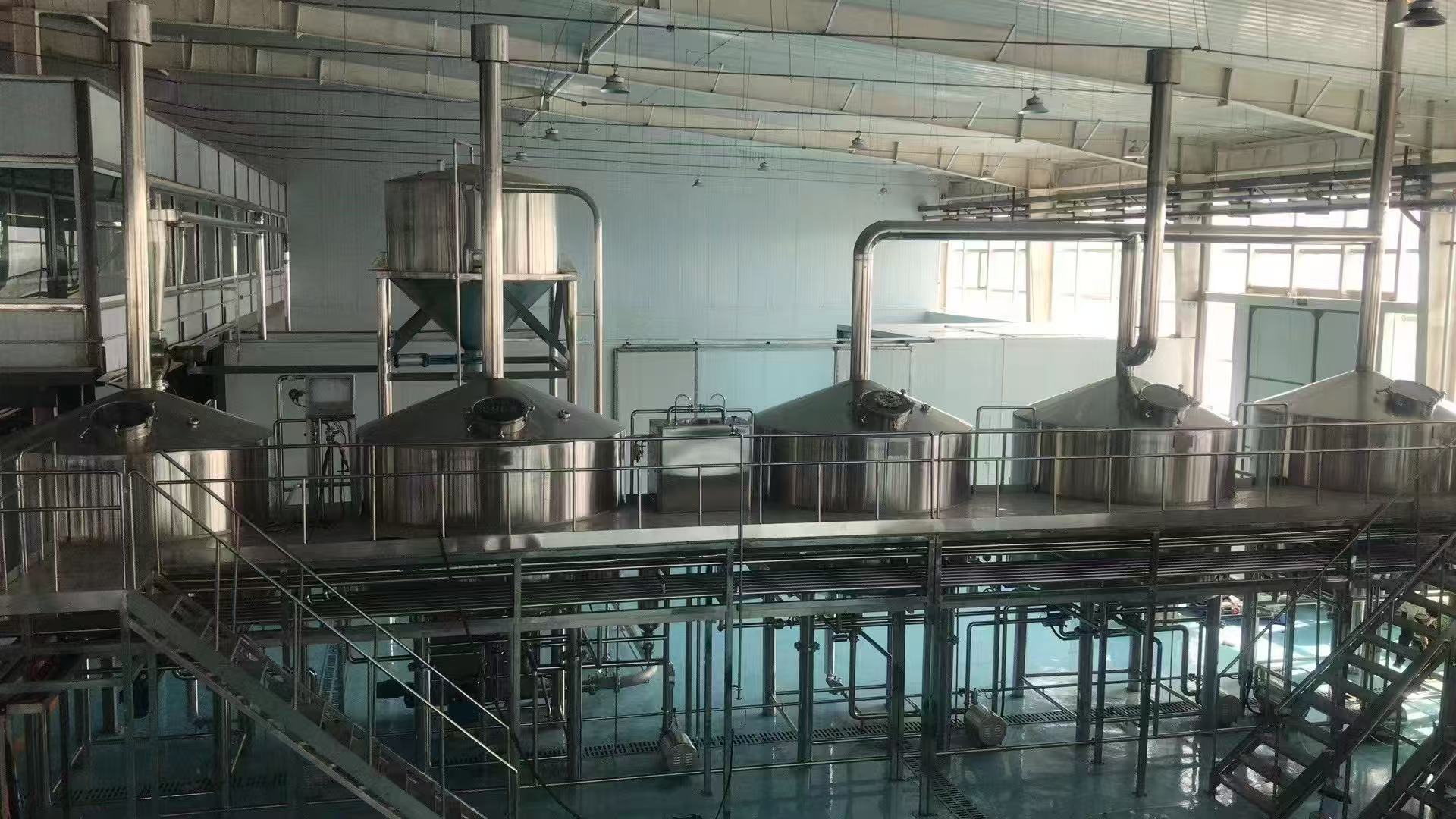 安源精酿啤酒设备厂—精酿啤酒设备主要生产工艺与核心技术